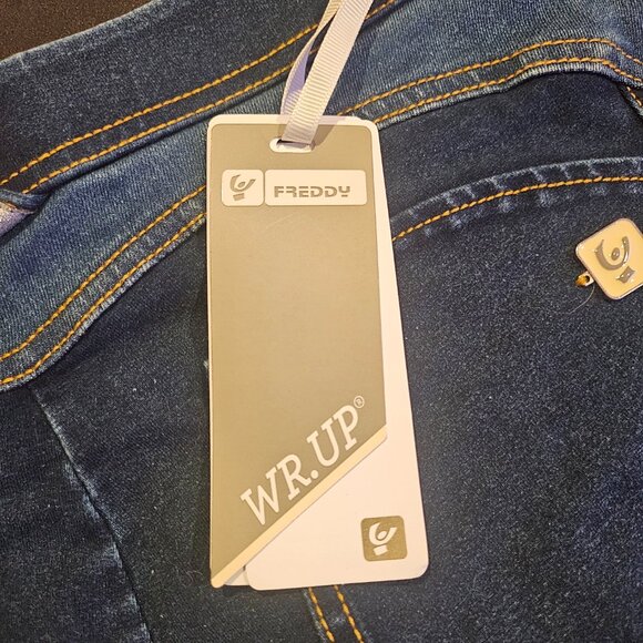 Freddy WR.UP® Floral Denim Low Rise Shorts - Picture 6 of 8